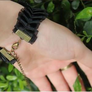Diy Quality Vintage Lace Bracelet With Ring Wrist..