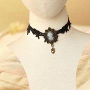 Handmade necklace Cosplay vintage beauty head love lace necklace female chain necklace gift