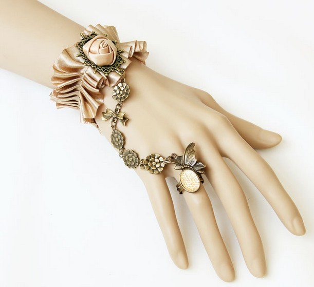 Vintage Royal Rose Lace Vintage Bracelet With Ring Set